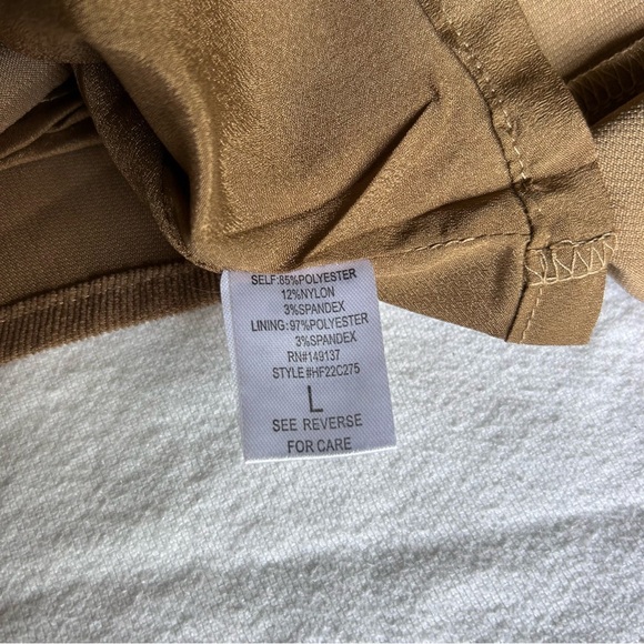 HYFVE Short Story Women's Brown Mini Pencil Skirt Front Side Slit L Brand New - Picture 5 of 7